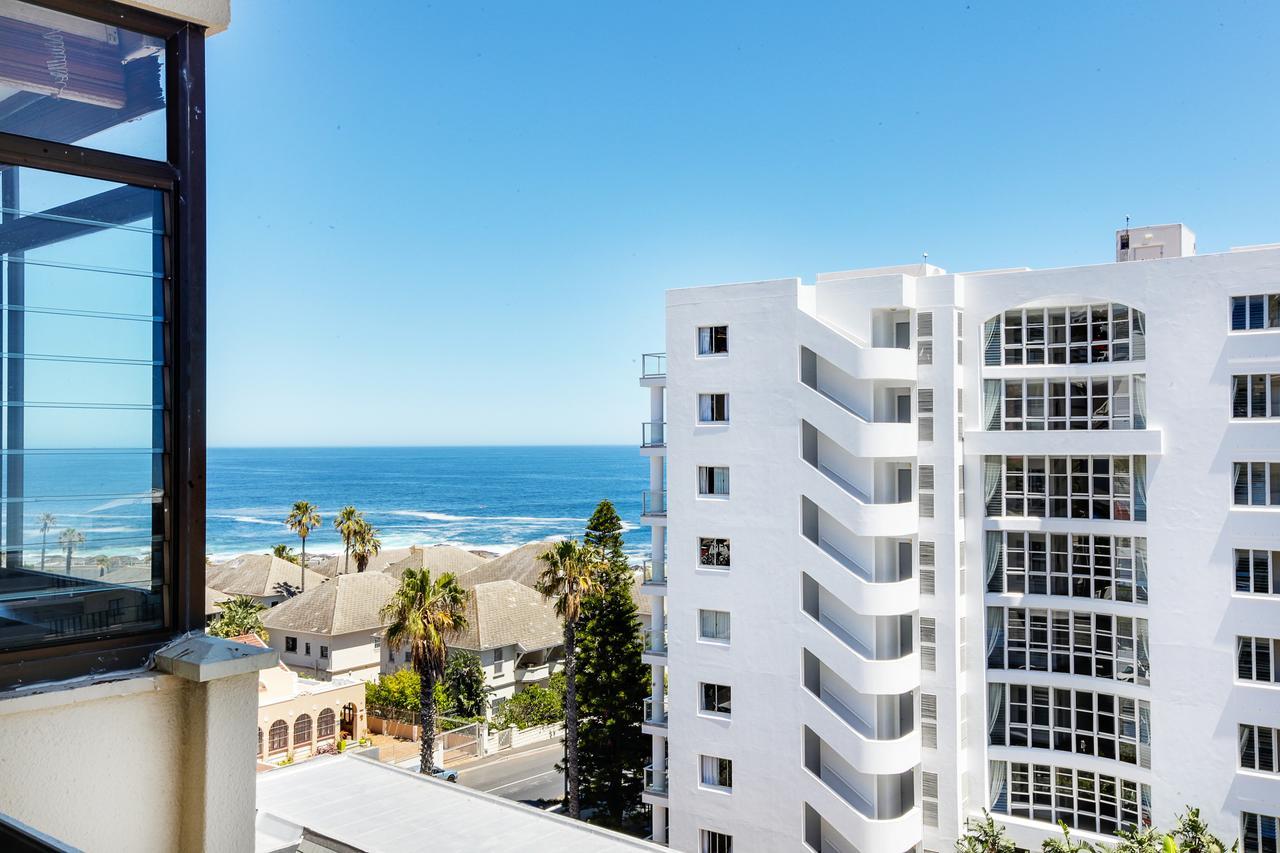 Backup-Powered Bantry Bay View 2 Bed Apartment Кейптаун Екстериор снимка